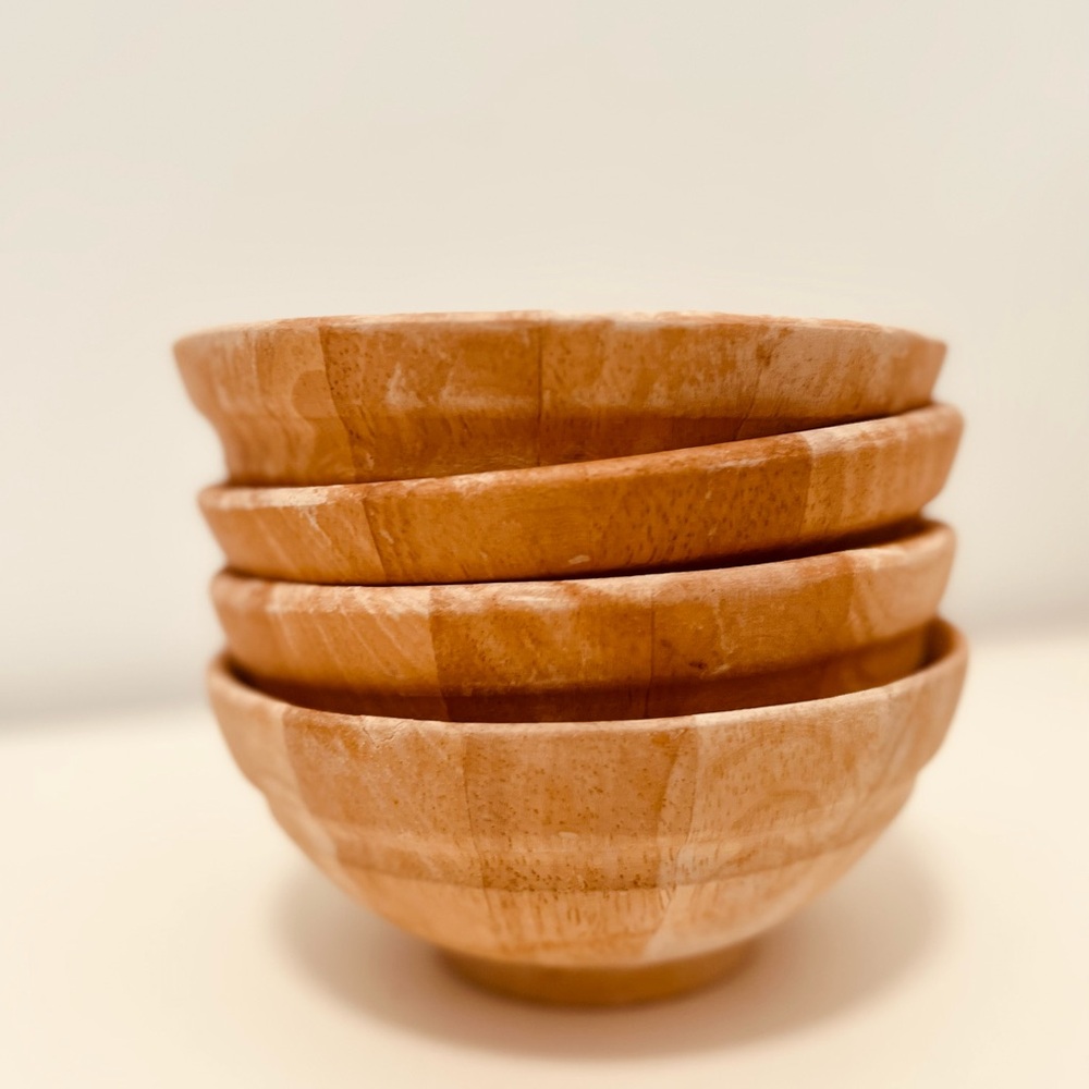 VINTAGE DANSK BLEACH TEAK WOOD MID-CENTURY BOWLS - SET OF 4 - MADE IN THAILAND - Picture 5 of 12